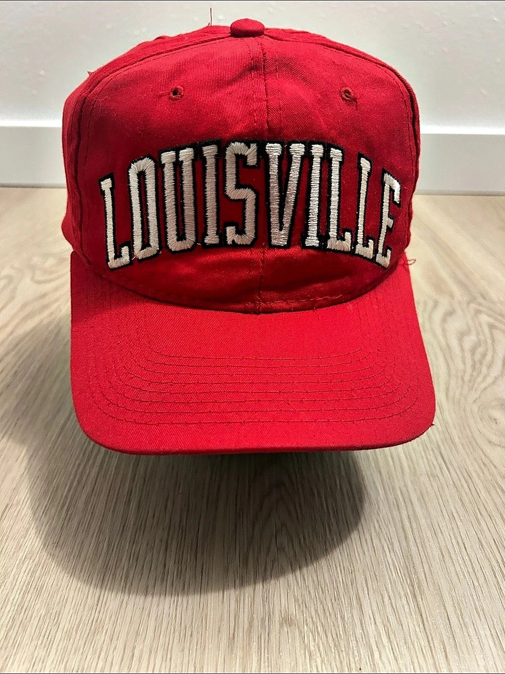Vintage Starter Louisville Cardinals Adjustable Red/White snapback college hat